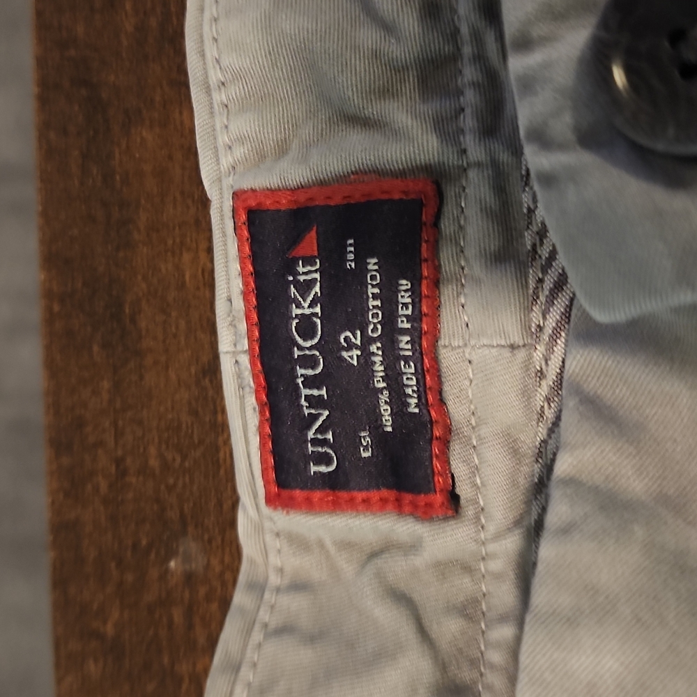 UnTuckit - Picture 2 of 4
